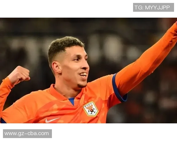 足球明星帅气形象逐渐减少引发球迷热议与思考